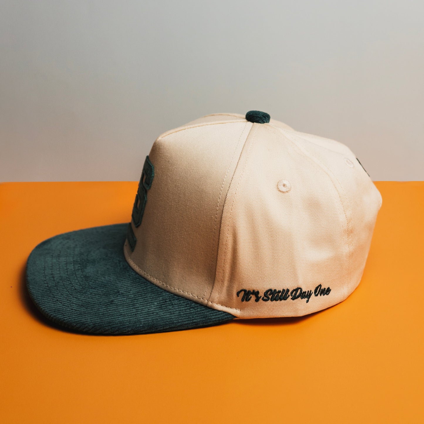 Signature S Cap