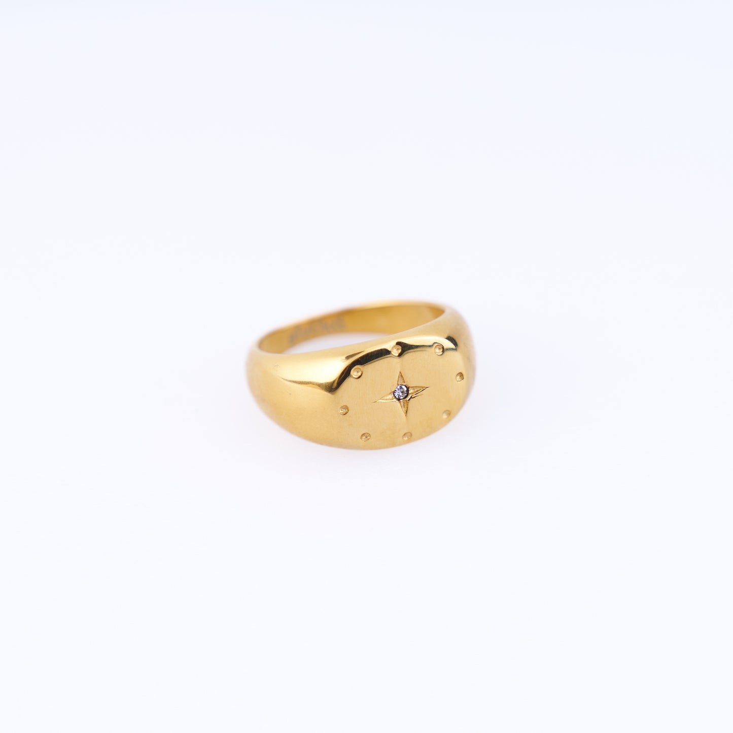 Star Oval Ring